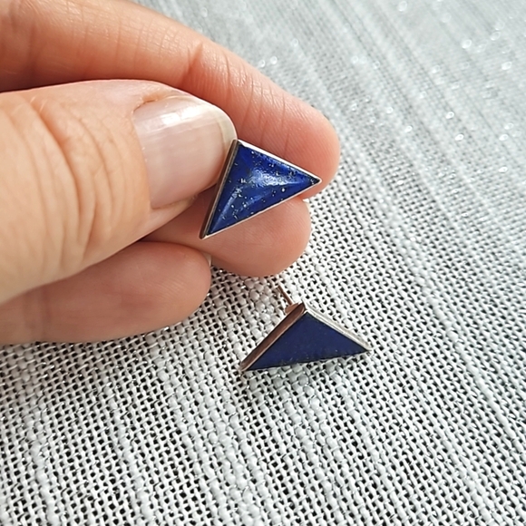 Vintage Silver and Blue Stone Triangle Earrings - Picture 2 of 6